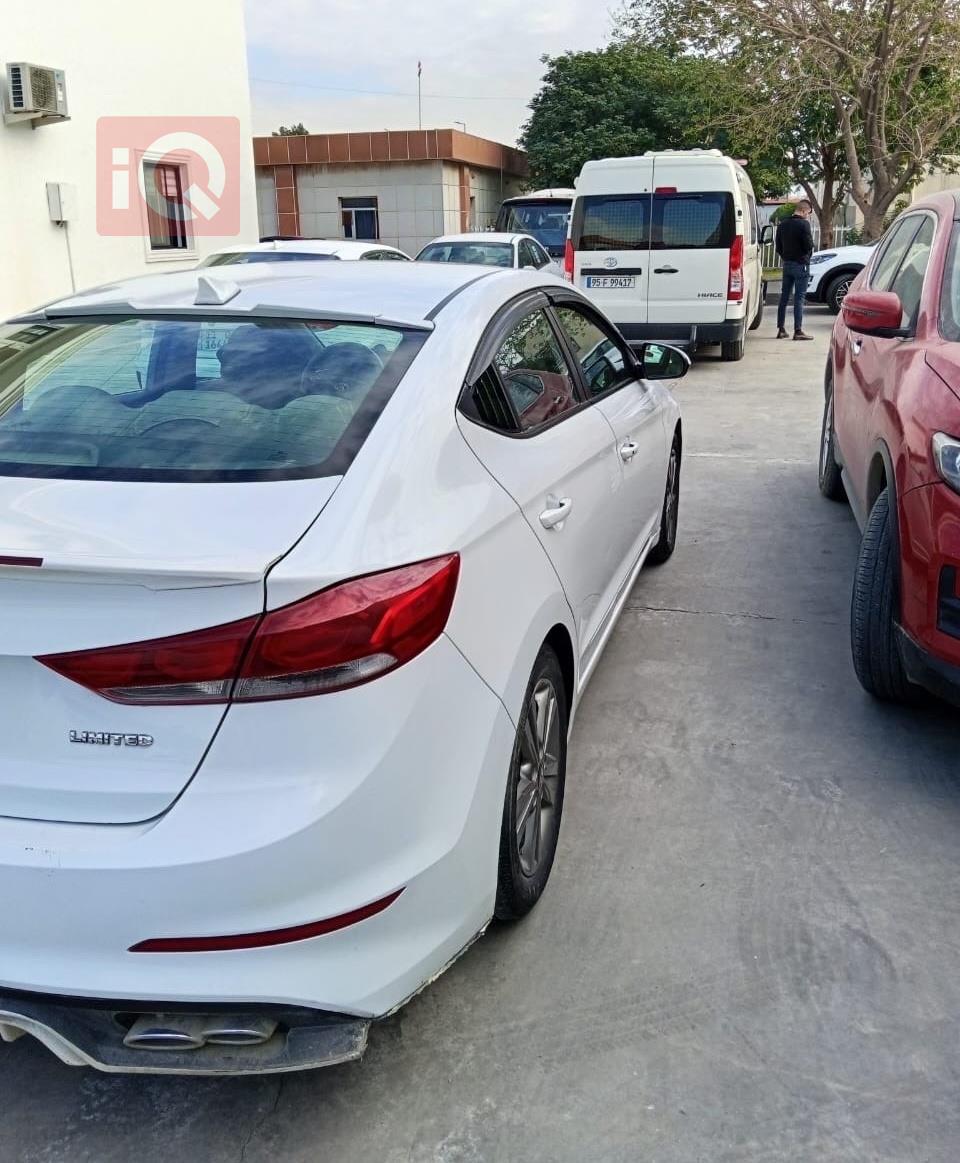 هيونداي النترا